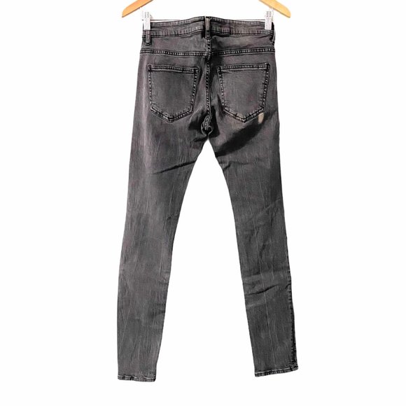 H&M Divided Gray Distressed Busted Knee Jeans 28 - Picture 2 of 9